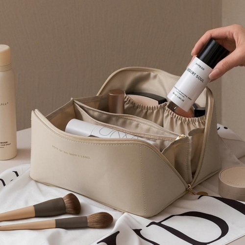 Lumiere Noure Travel Toiletry & Makeup Bag